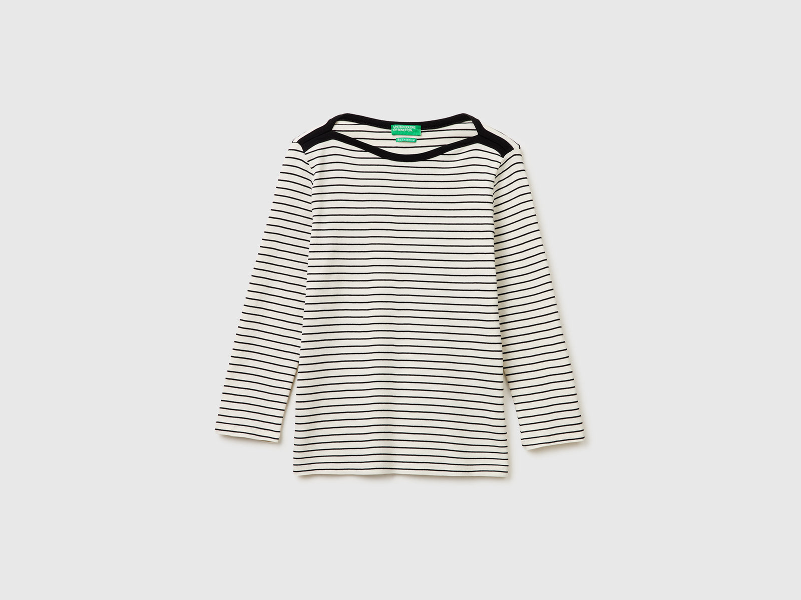 T-shirt às riscas com decote à barco - ucb_image_FS