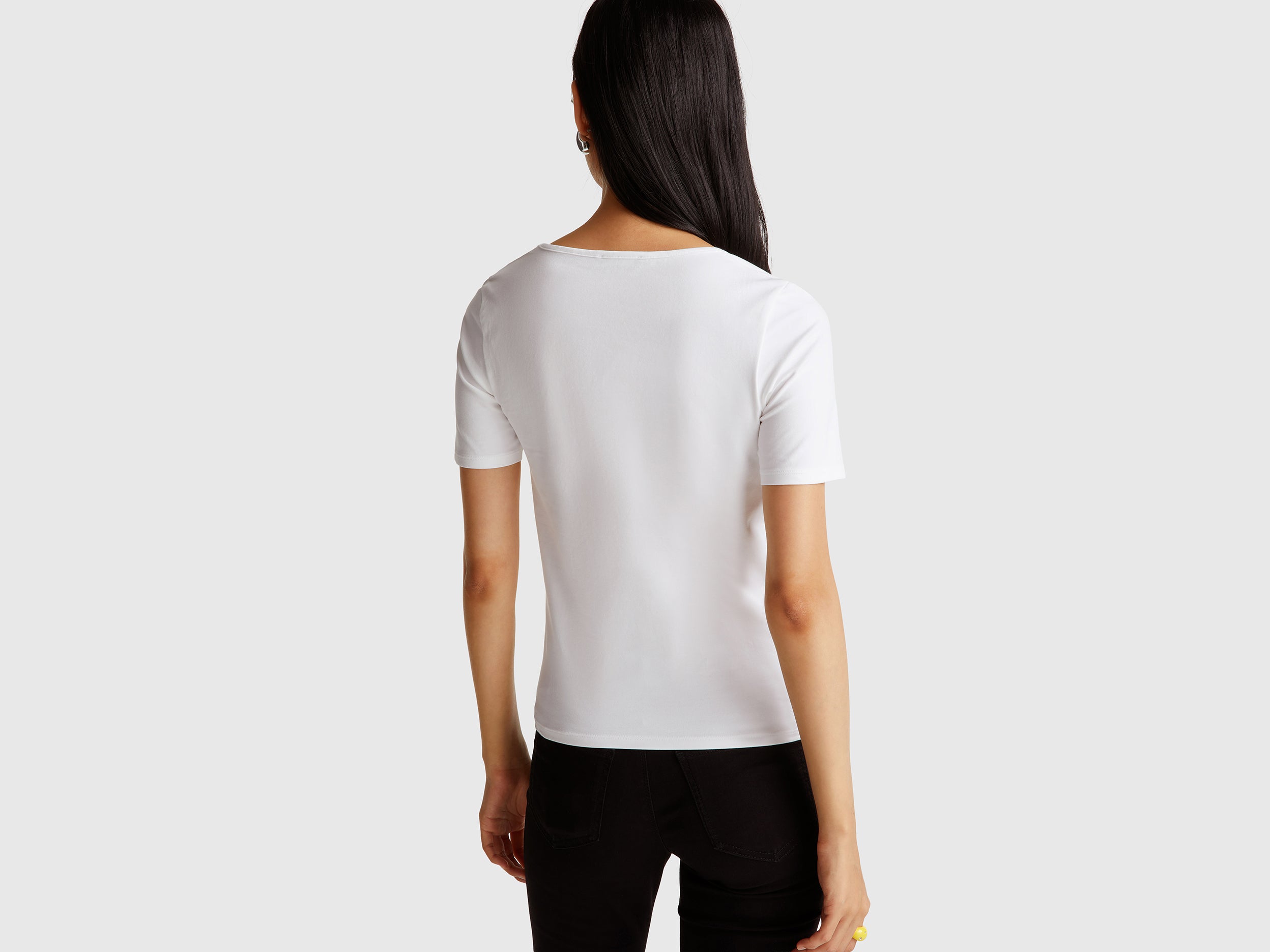 T-shirt slim fit - ucb_image_B