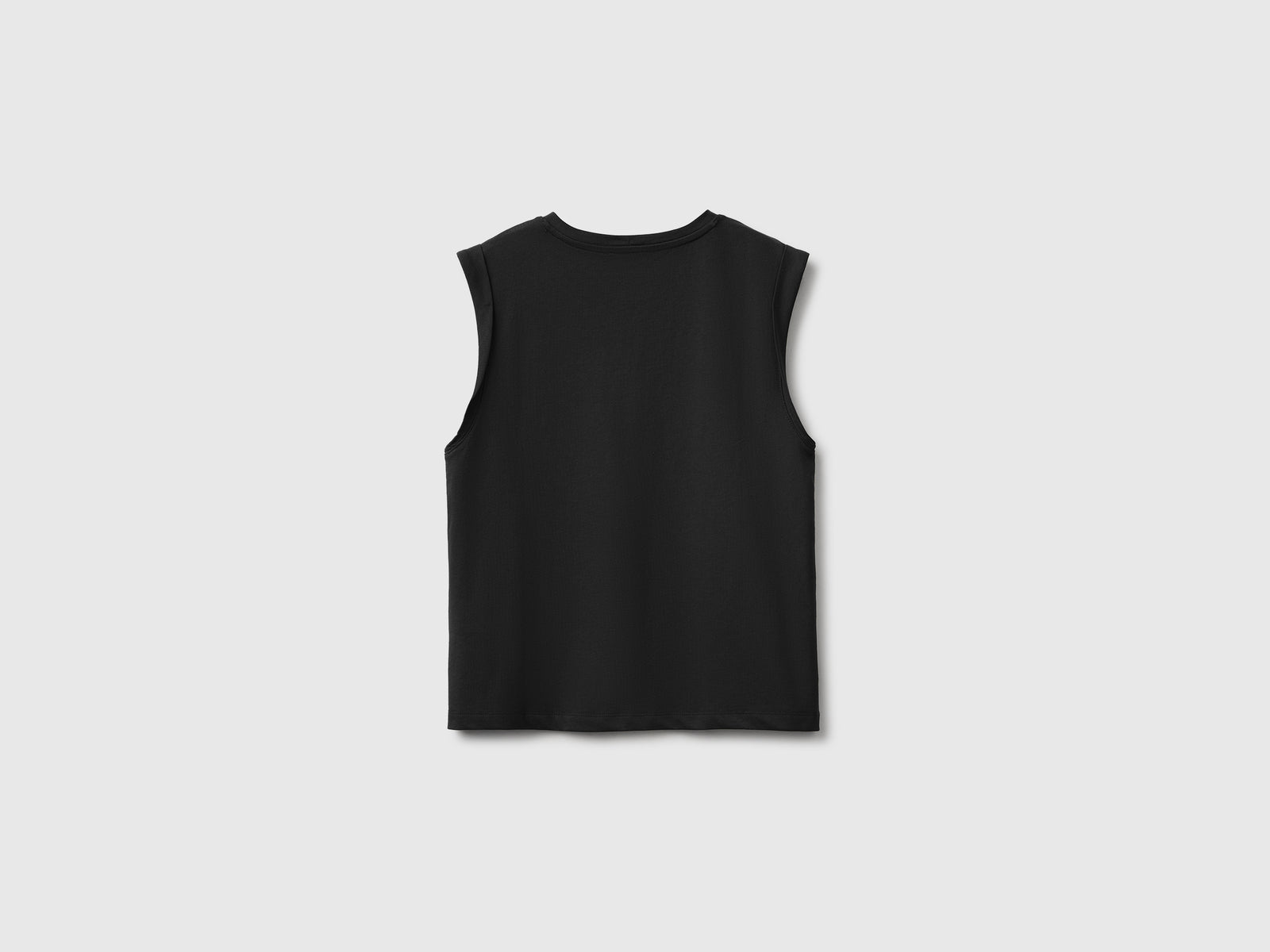 T-shirt sem mangas - ucb_image_BS