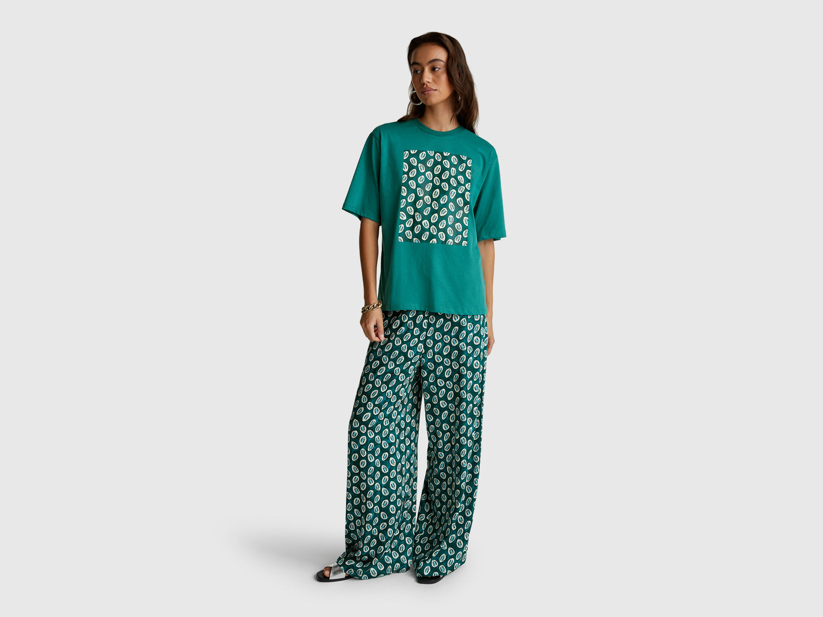 T-shirt with bandana print