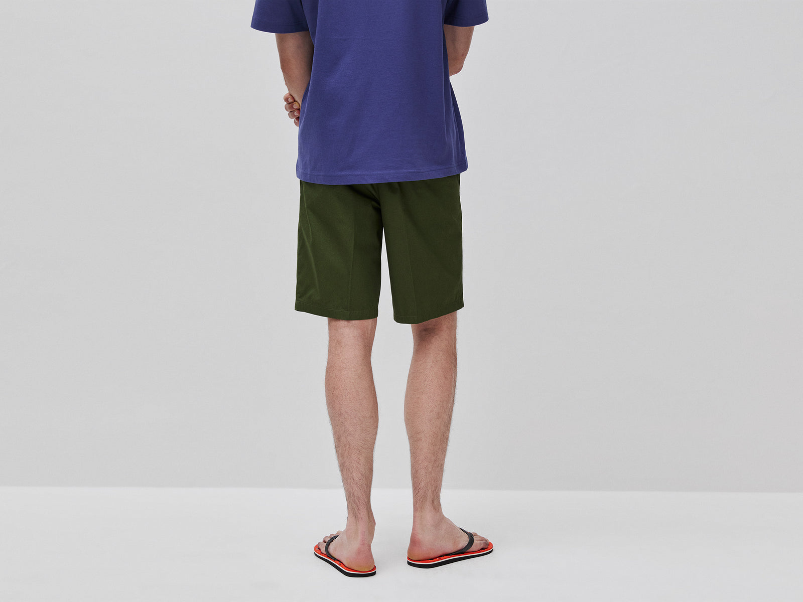Bermudas chino em algodão leve - ucb_image_B