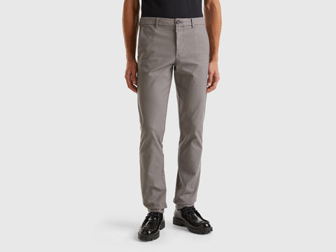 Chinos slim fit em algodão stretch - ucb_image_F