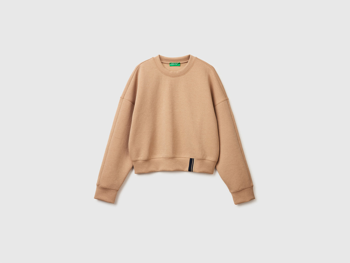 Boxy fit sweatshirt with crest on the back - ucb_image_FS