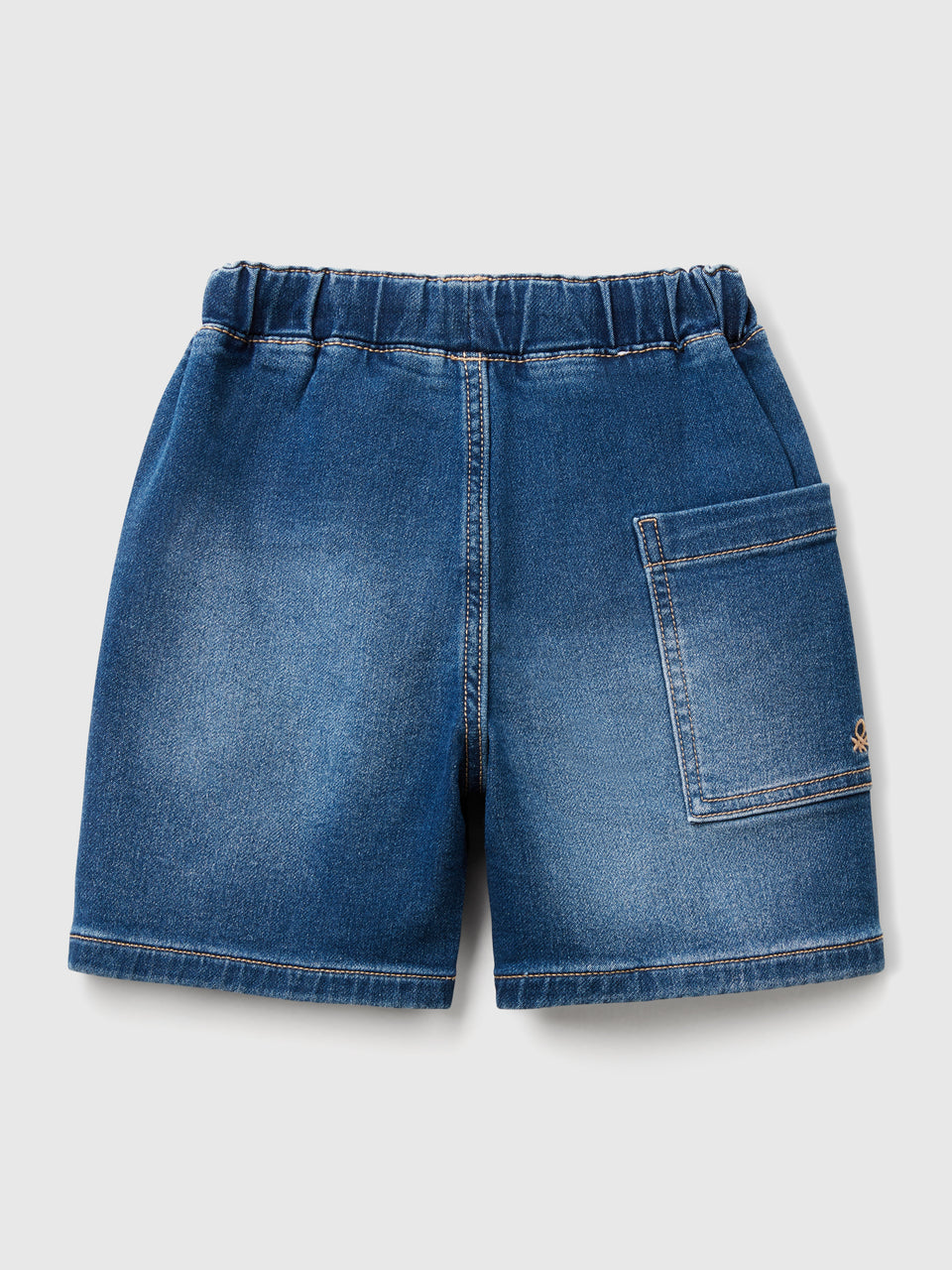 Shorts in denim elasticizzato - ucb_image_BS