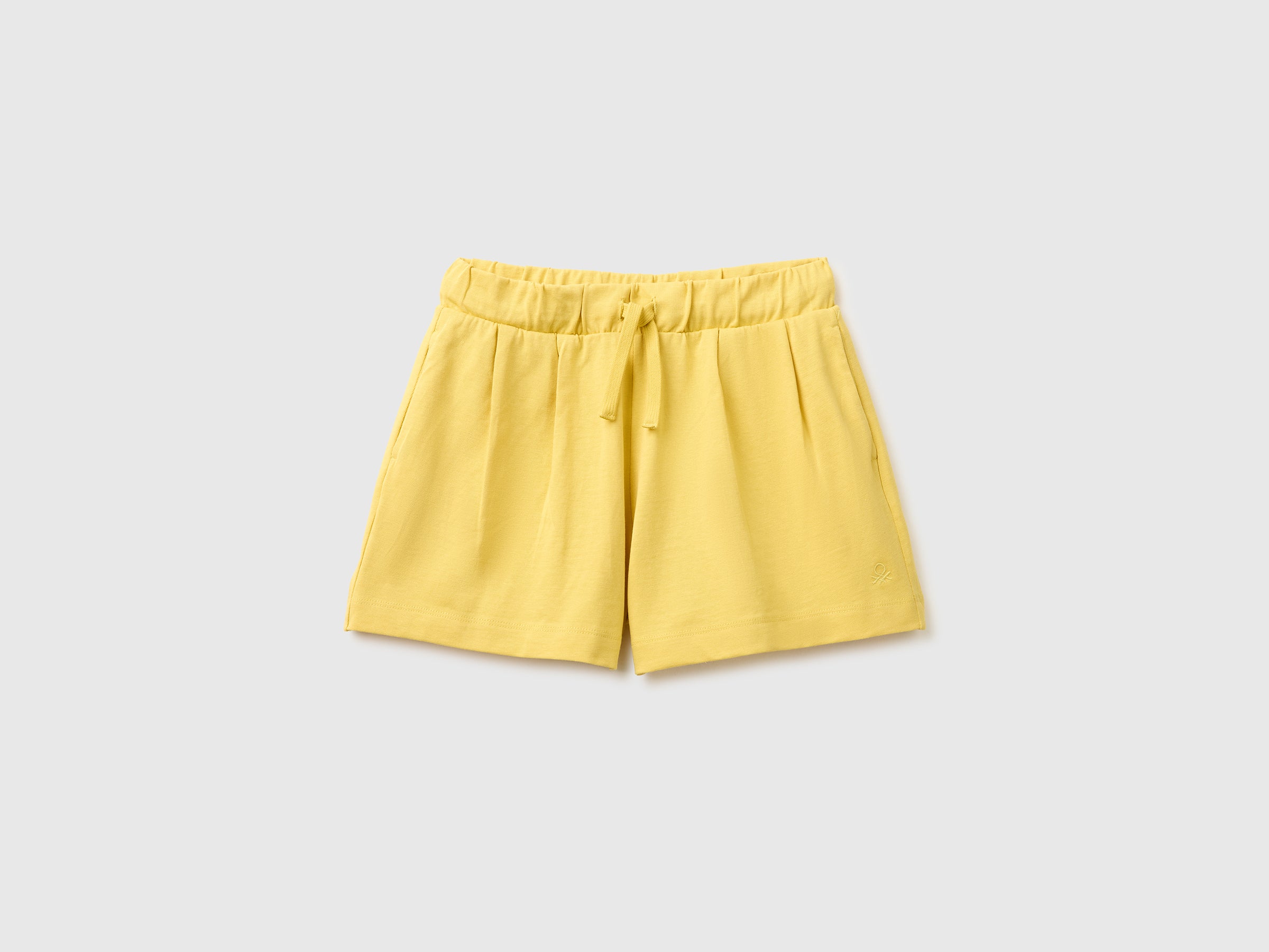 Bermuda shorts with drawstring - ucb_image_FS