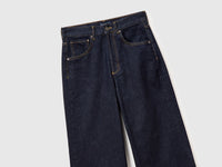 Wide-fit rinse-wash jeans - ucb_image_DS1