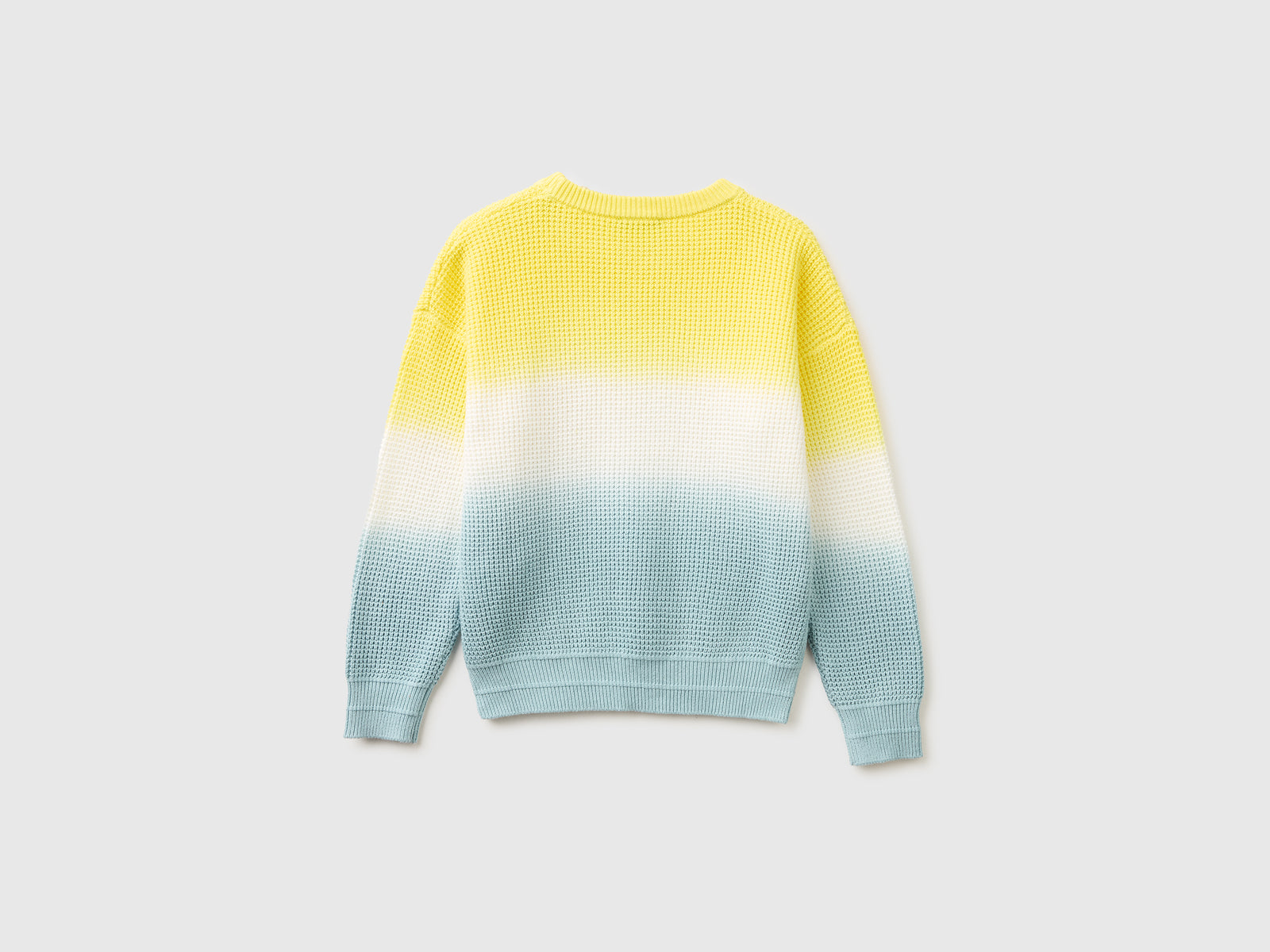 Tie-dye sweater - ucb_image_BS