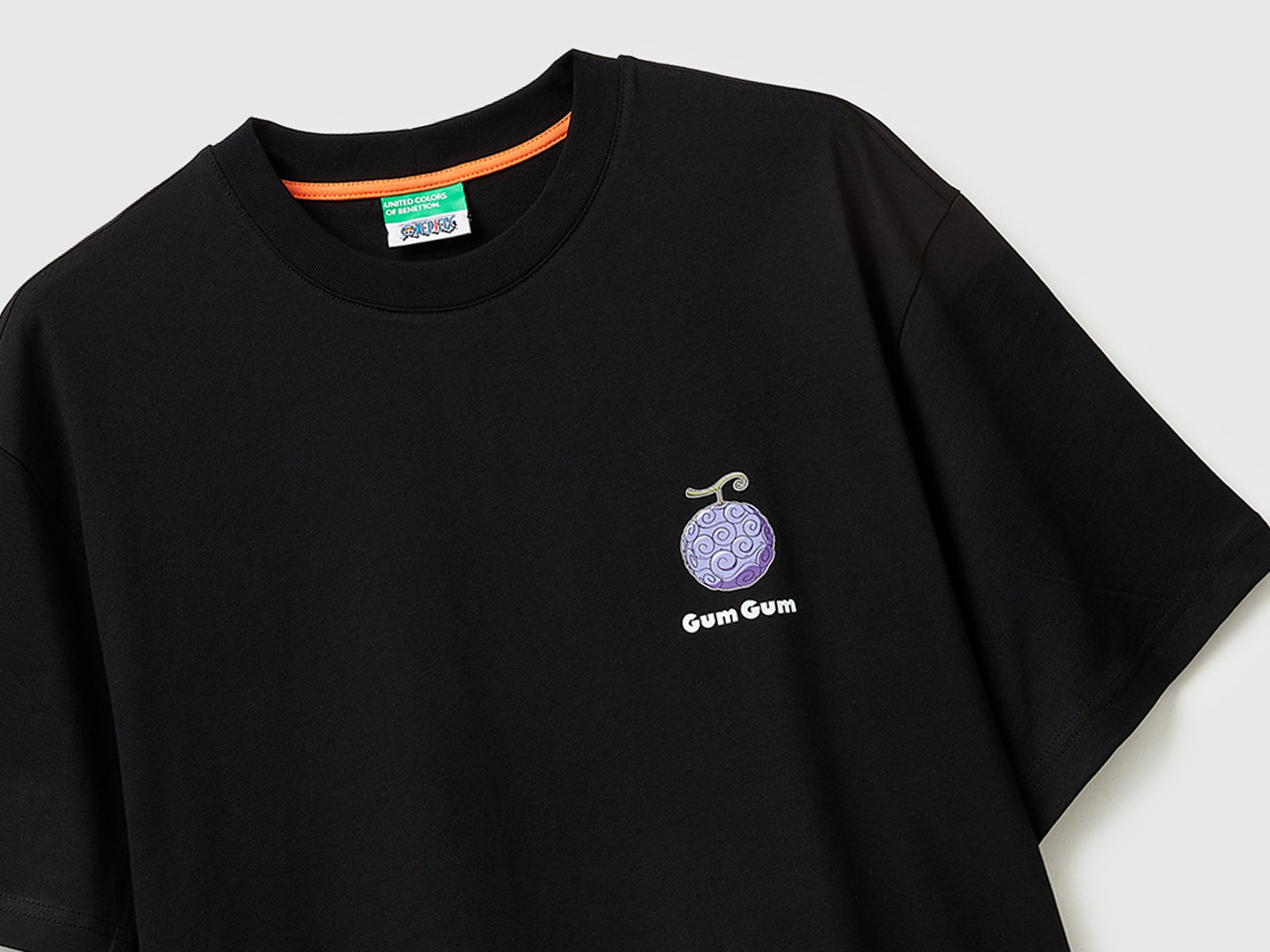 One Piece Print T-Shirt - ucb_image_DS1