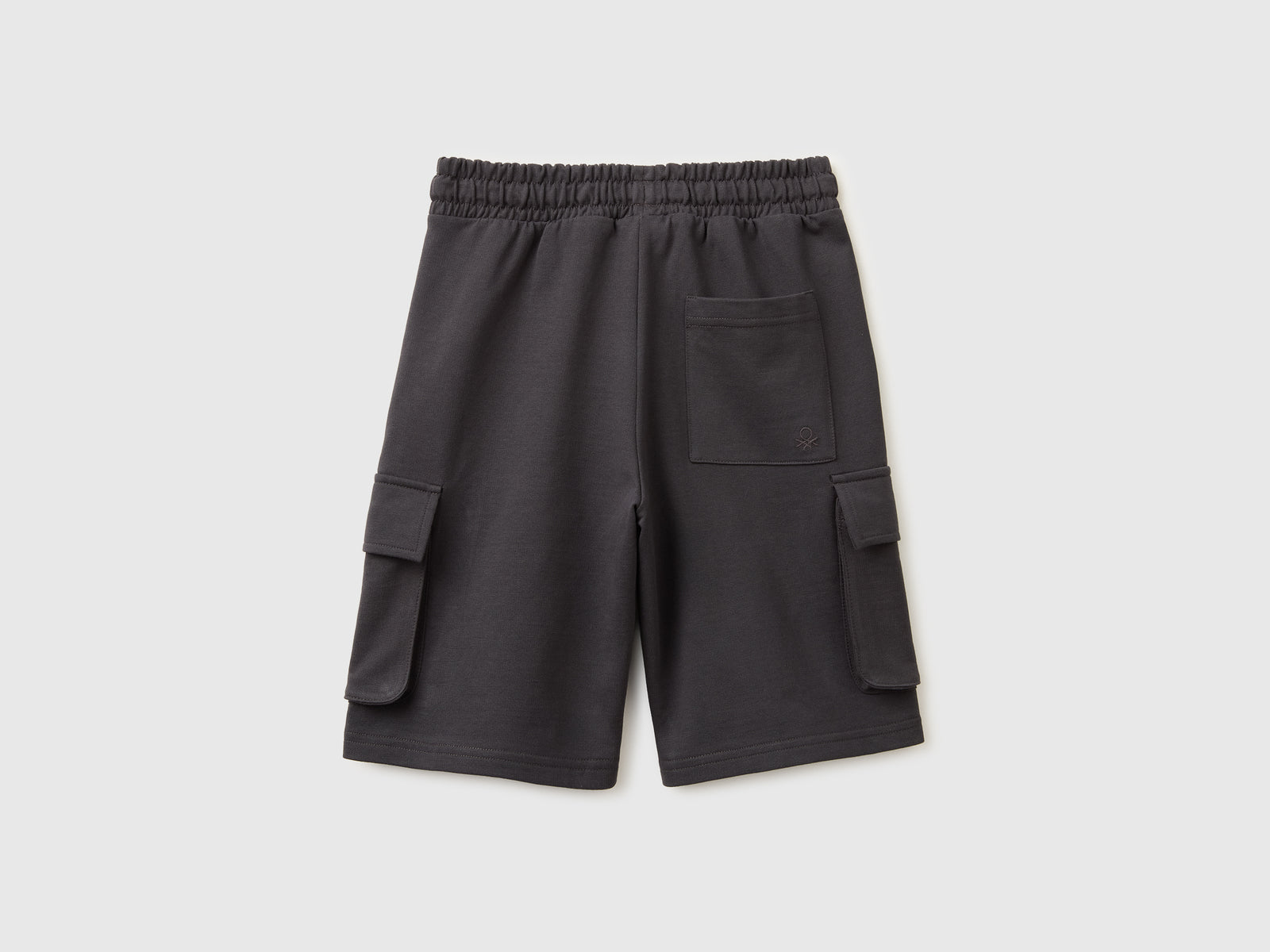 Fleece Bermuda shorts with pockets - ucb_image_BS