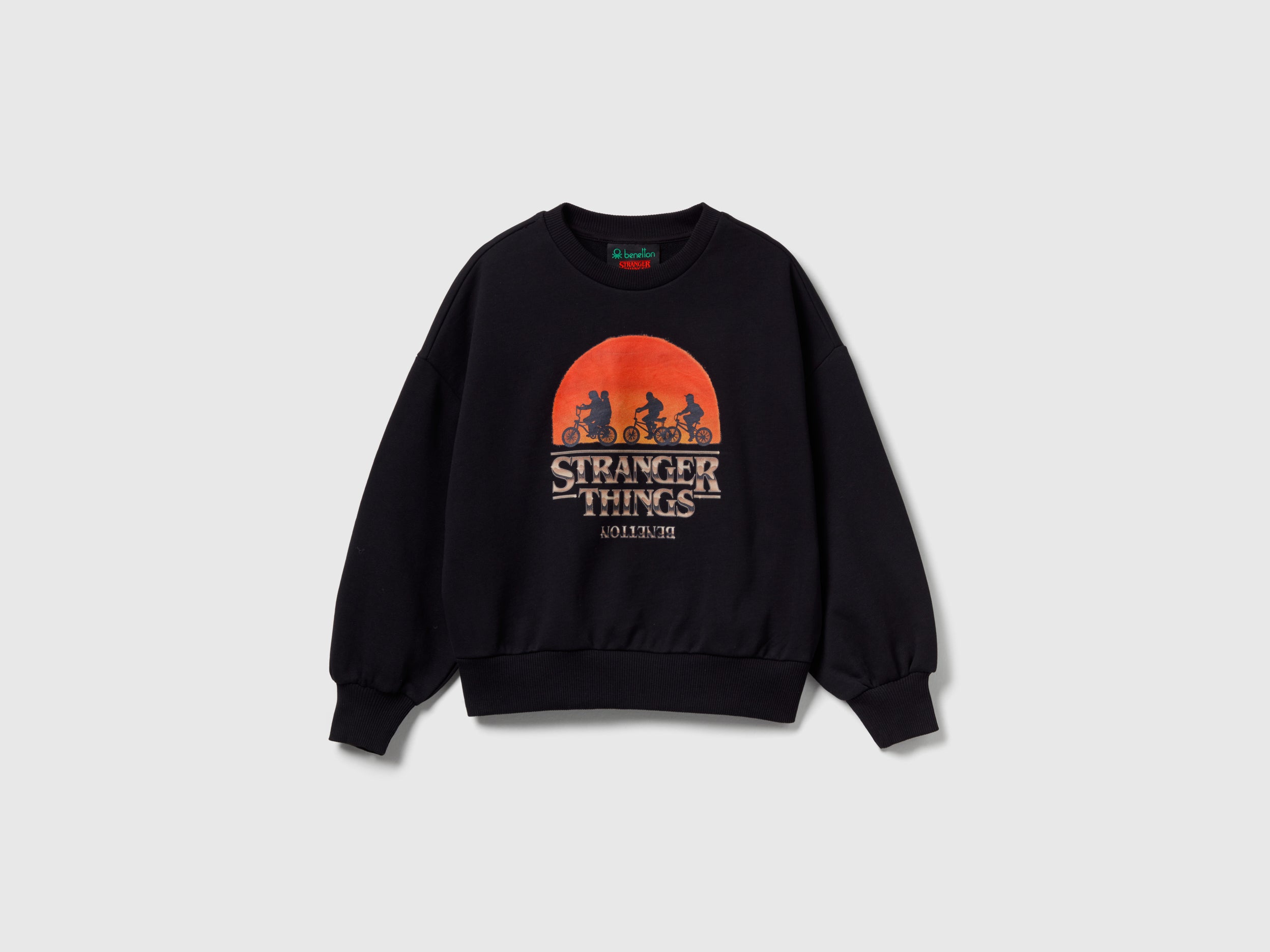 Stranger Things pullover sweatshirt - ucb_image_FS