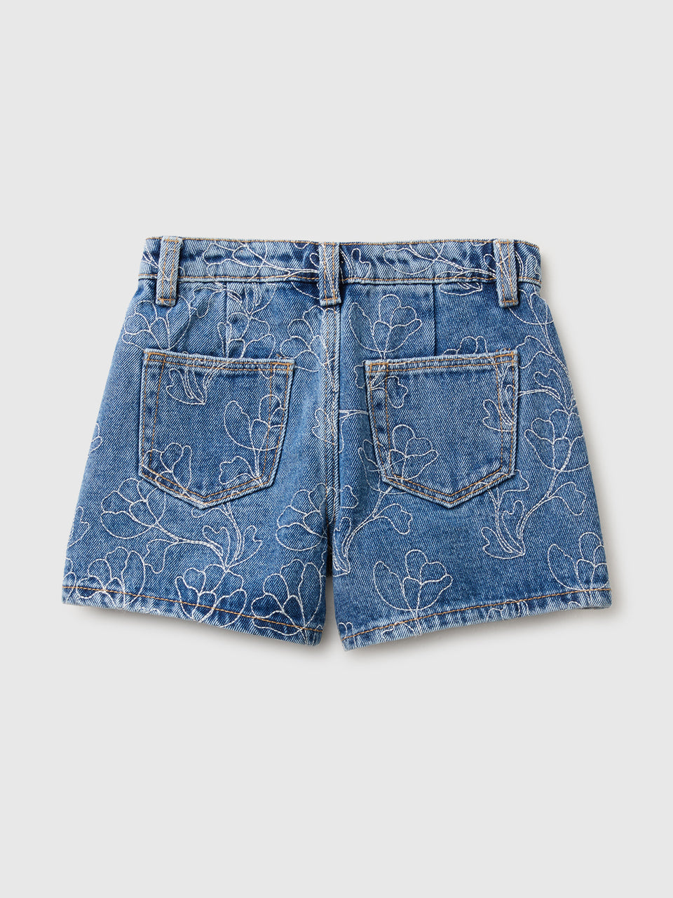 Denim shorts with embroidery - ucb_image_BS