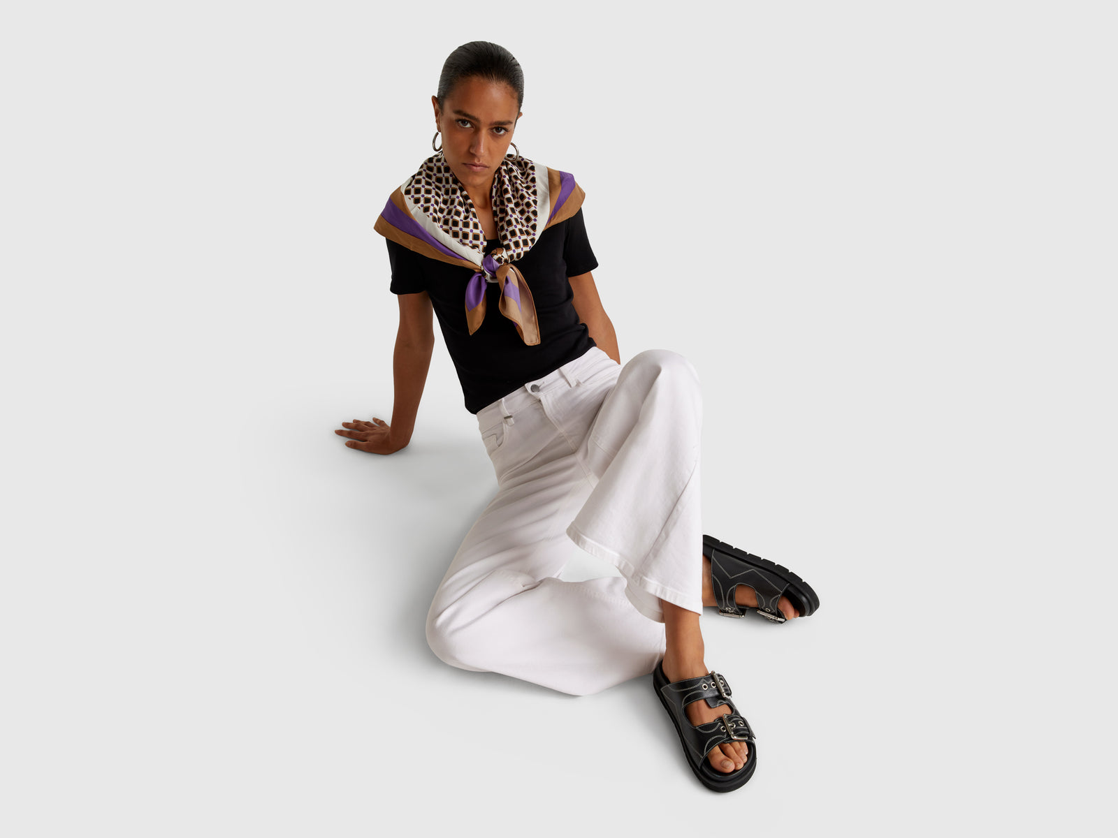 Loose fit trousers