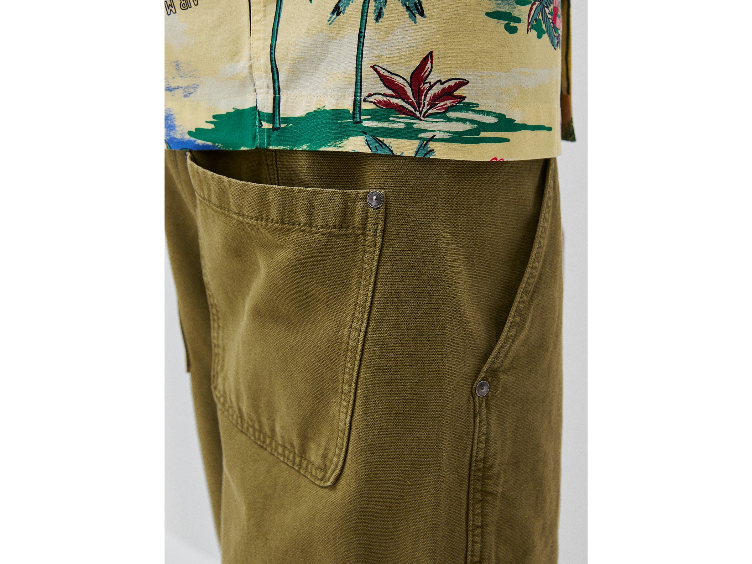 Shorts em tecido de lona - ucb_image_FY