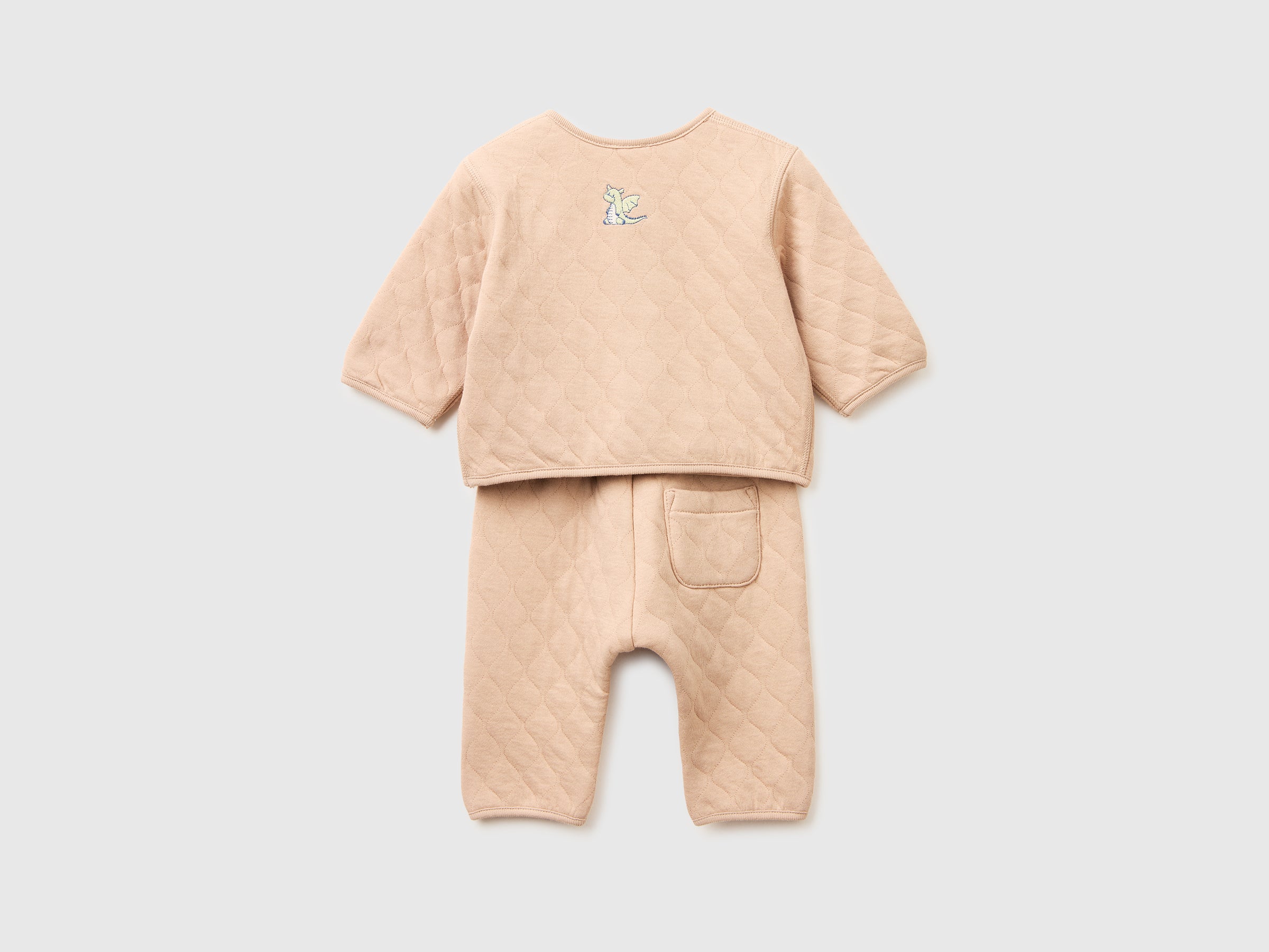 Quilted fabric suit - ucb_image_BS