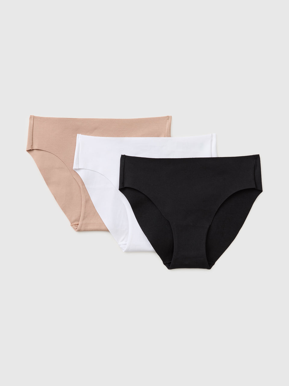 Three invisible briefs in super stretch cotton - ucb_image_FS