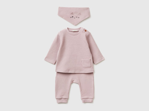 Set with top, trousers and bib - ucb_image_FS