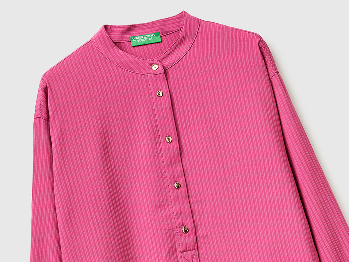 Blusa às riscas com gola coreana - ucb_image_DS1