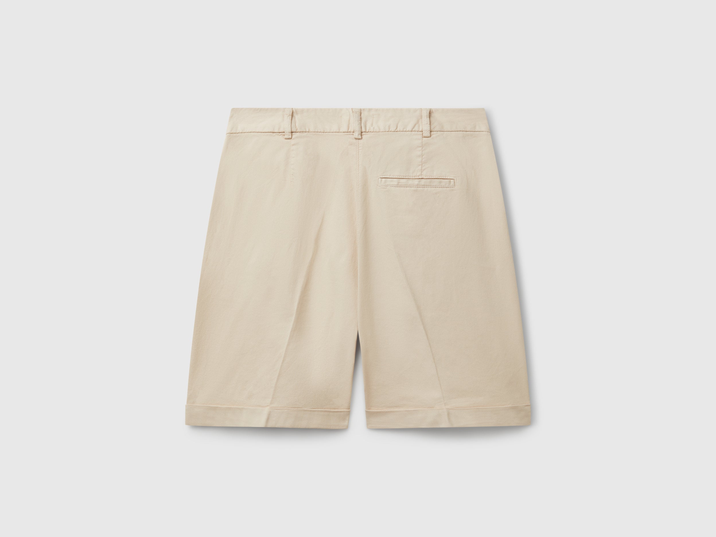 Bermudas com dobra em algodão stretch - ucb_image_BS