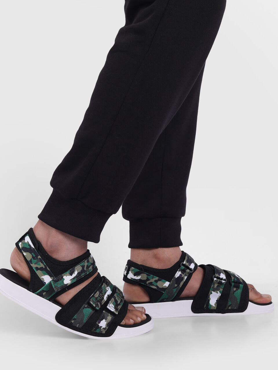 Two Strips Sandal image number null