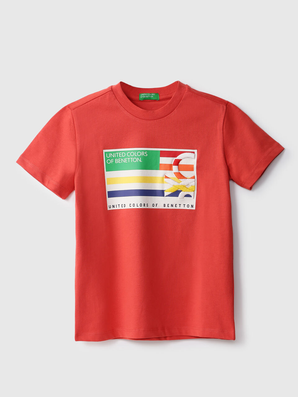 Flag In 3D Emb. Tee Short image number null