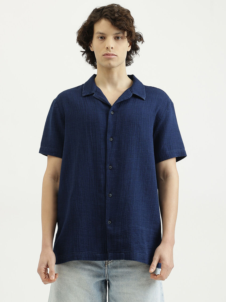 H/S INDIGO CRINKLE RESORT SHIRT image number null