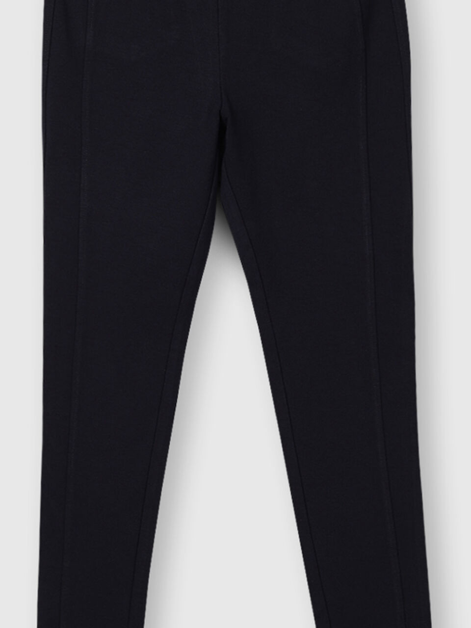 Polyester Leggings in Cut and Sew Design image number null
