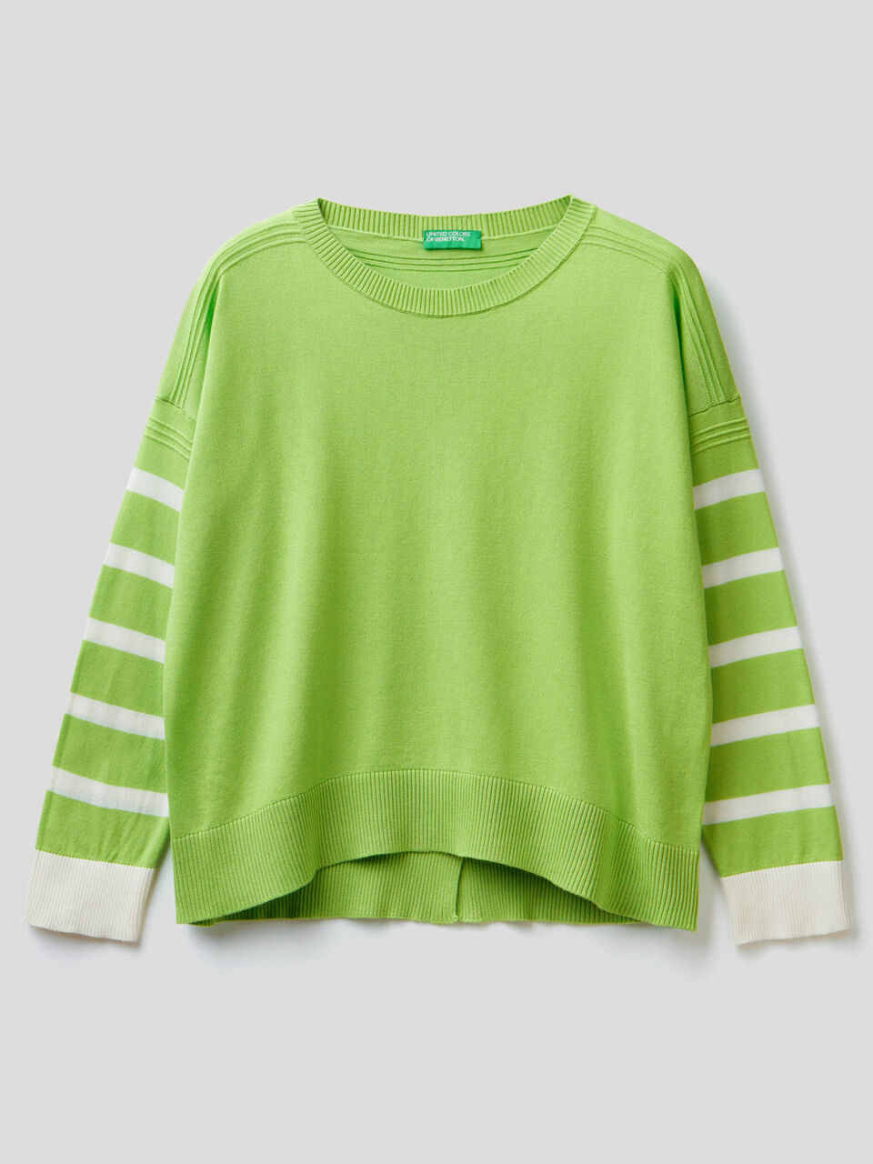 Sweater with slit on the back image number 1