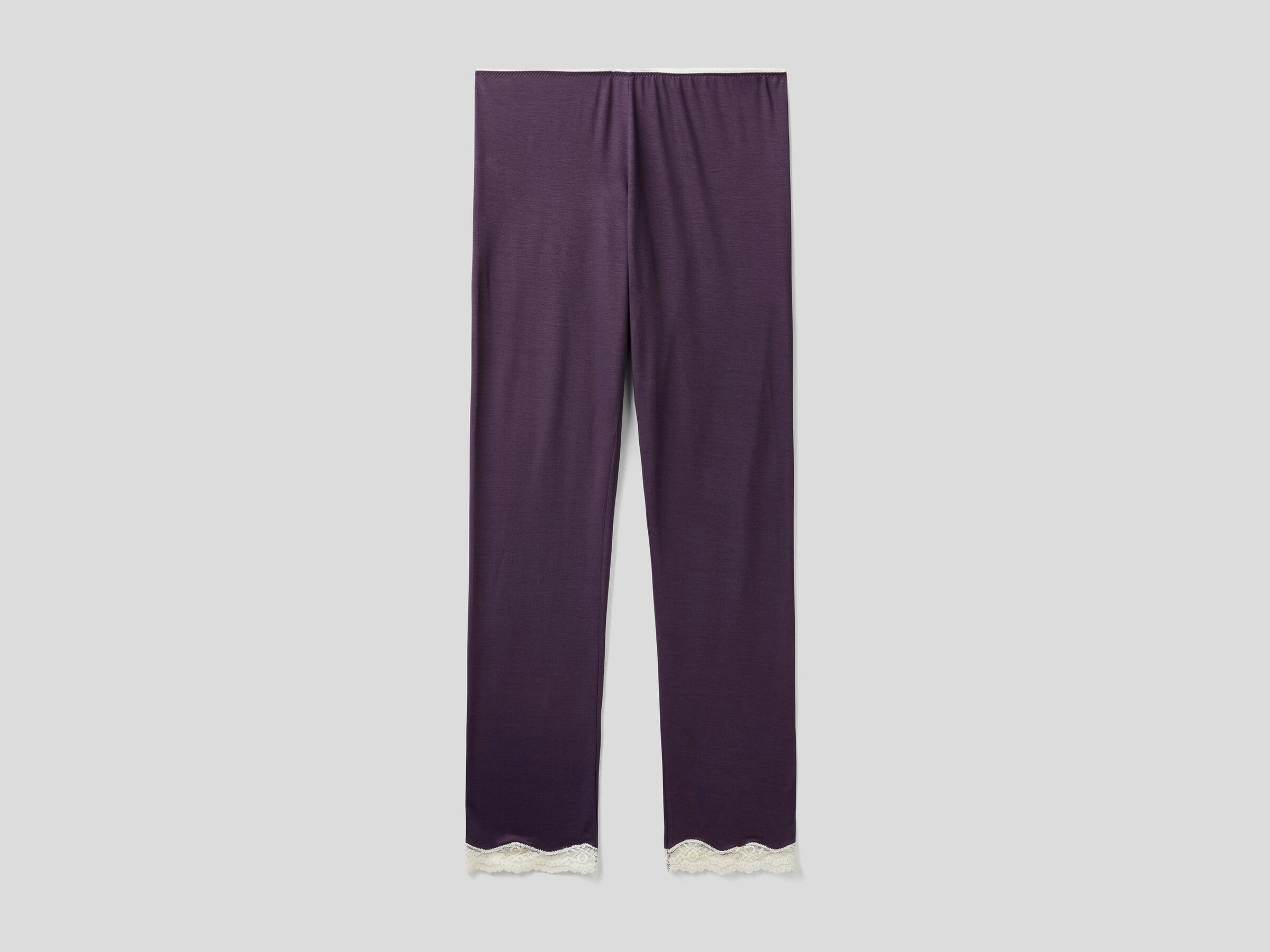 Trousers with lace details image number 4