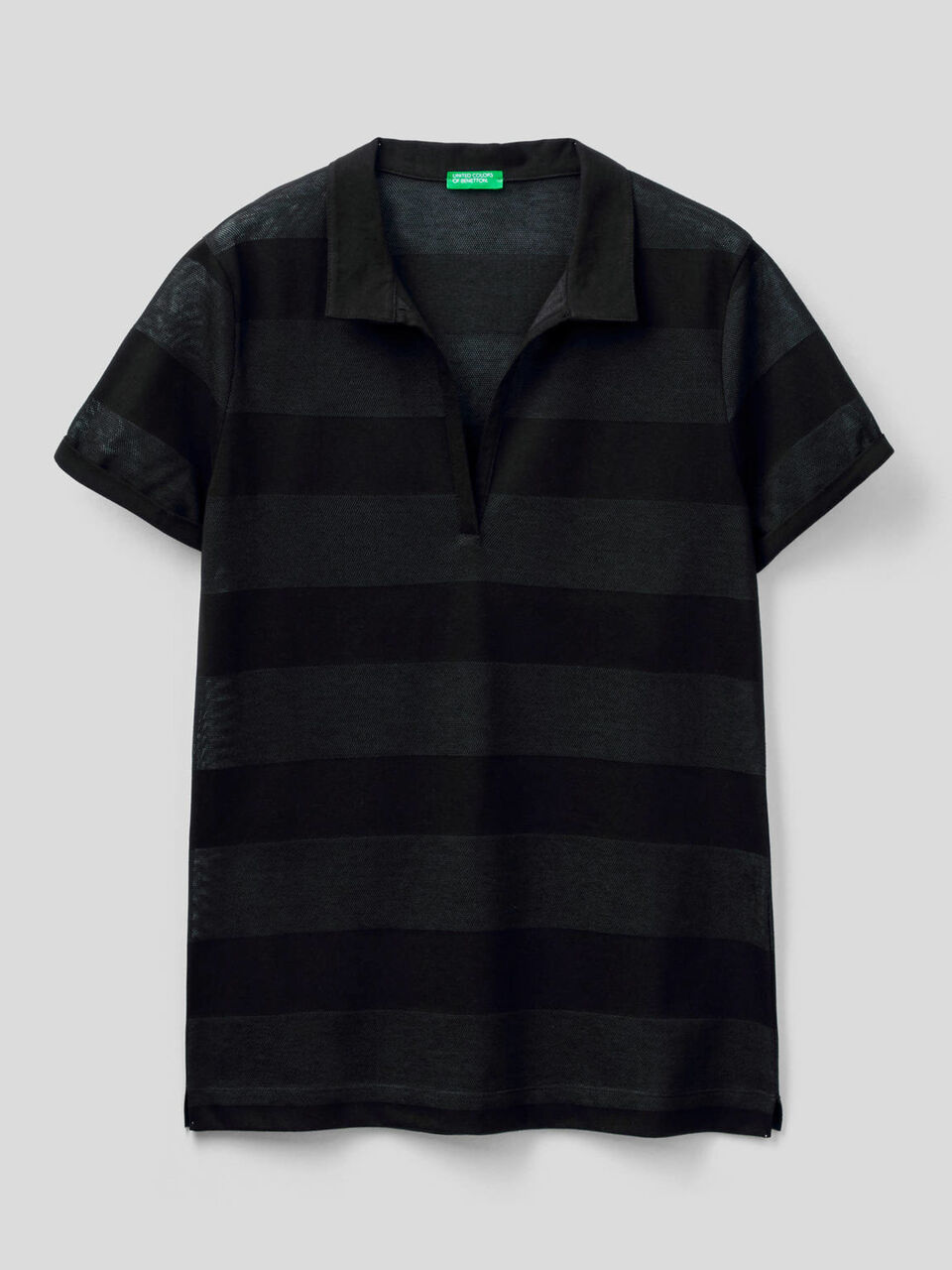 Polo with V-neck image number 1