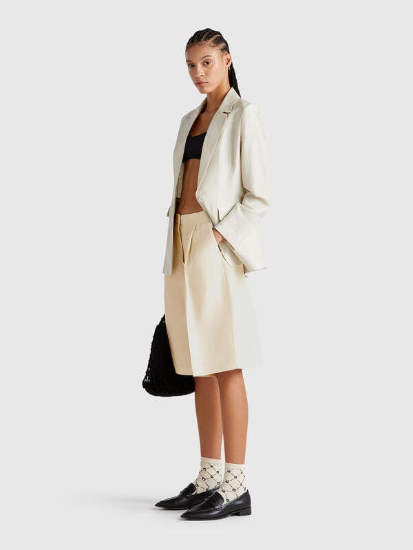 Knee-length bermudas in linen blend Women