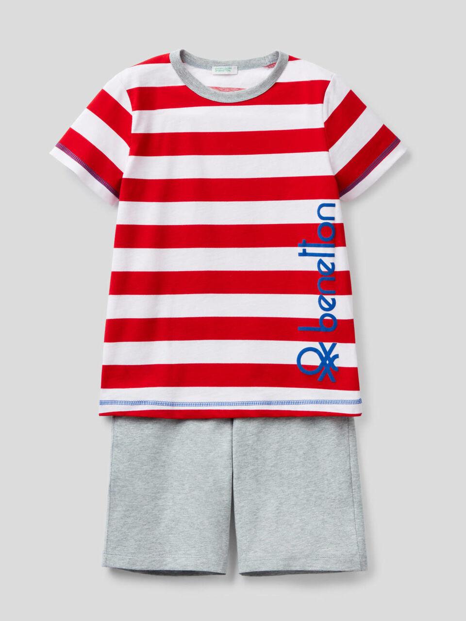 Pyjamas with striped t-shirt image number 1