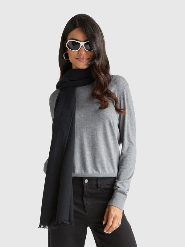 Lightweight viscose blend scarf Women