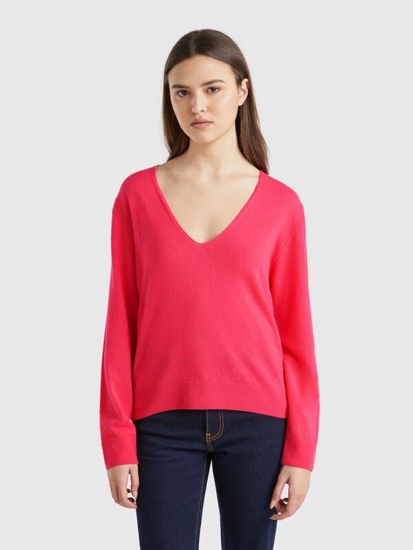 V-neck sweater in pure Merino wool Women