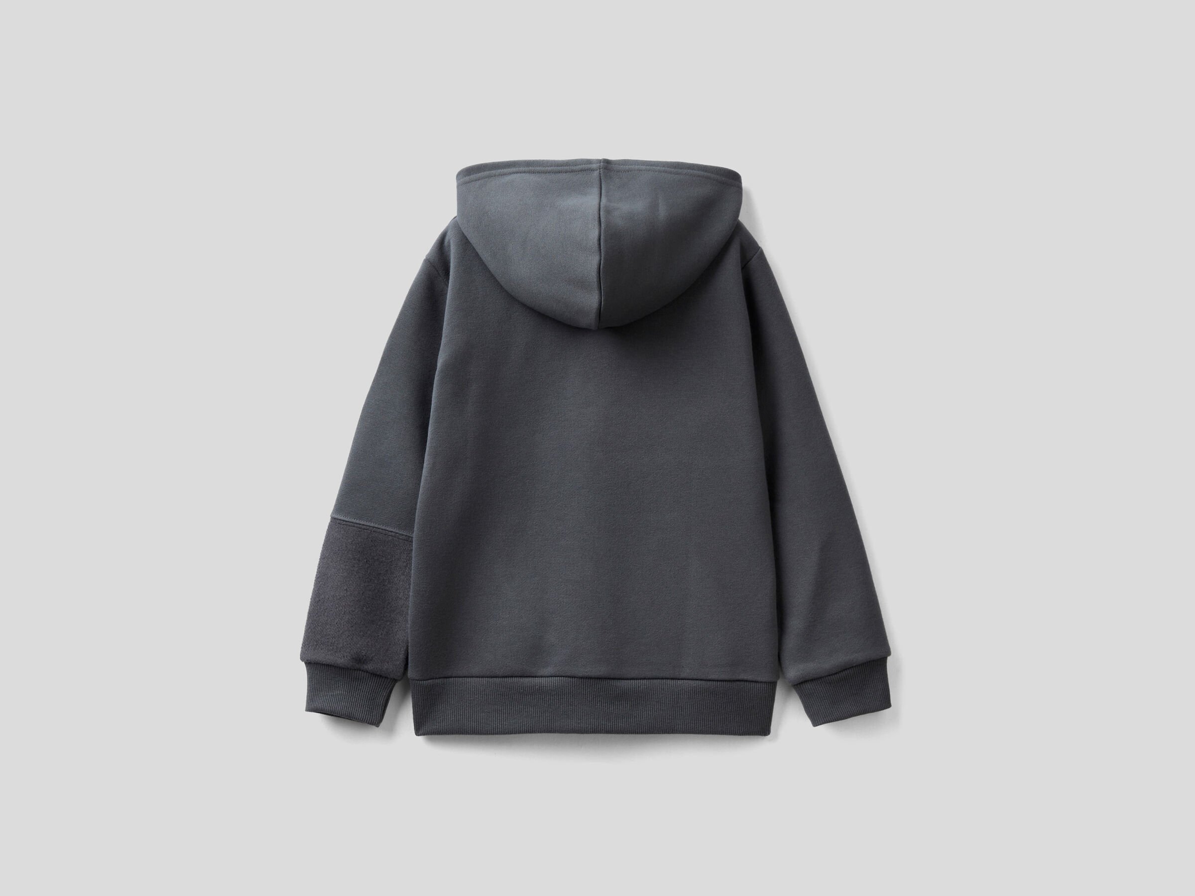 Warm hoodie with zip and logo patch image number 2