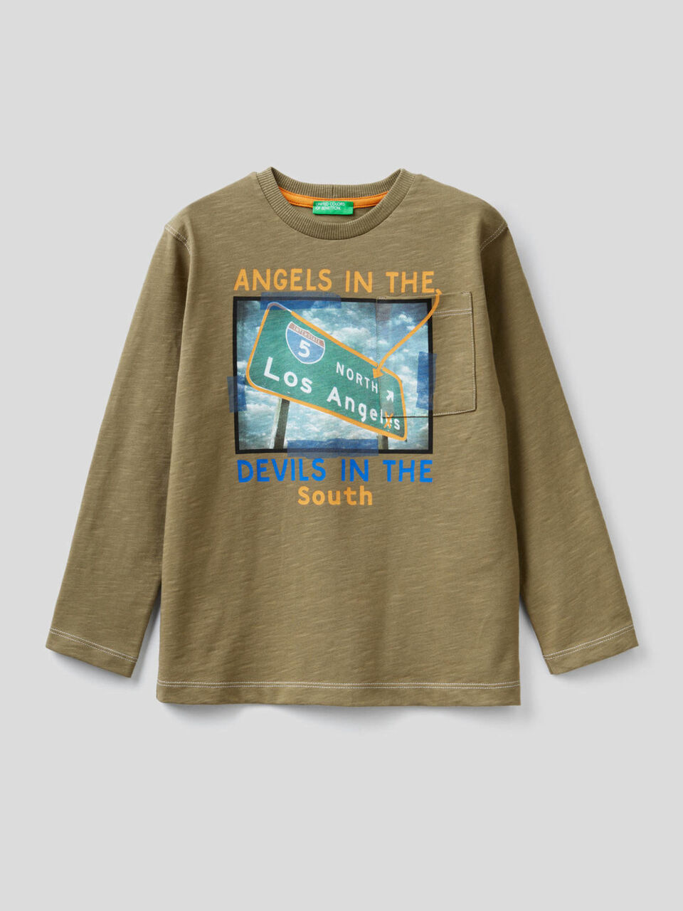 T-shirt with photographic print image number 1