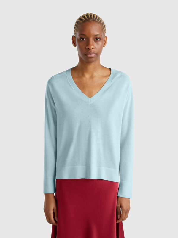 Sweater with V-neck in pure Merino wool Women