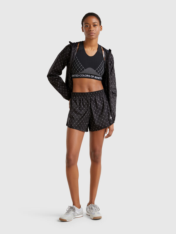 Sports shorts in fabric Women