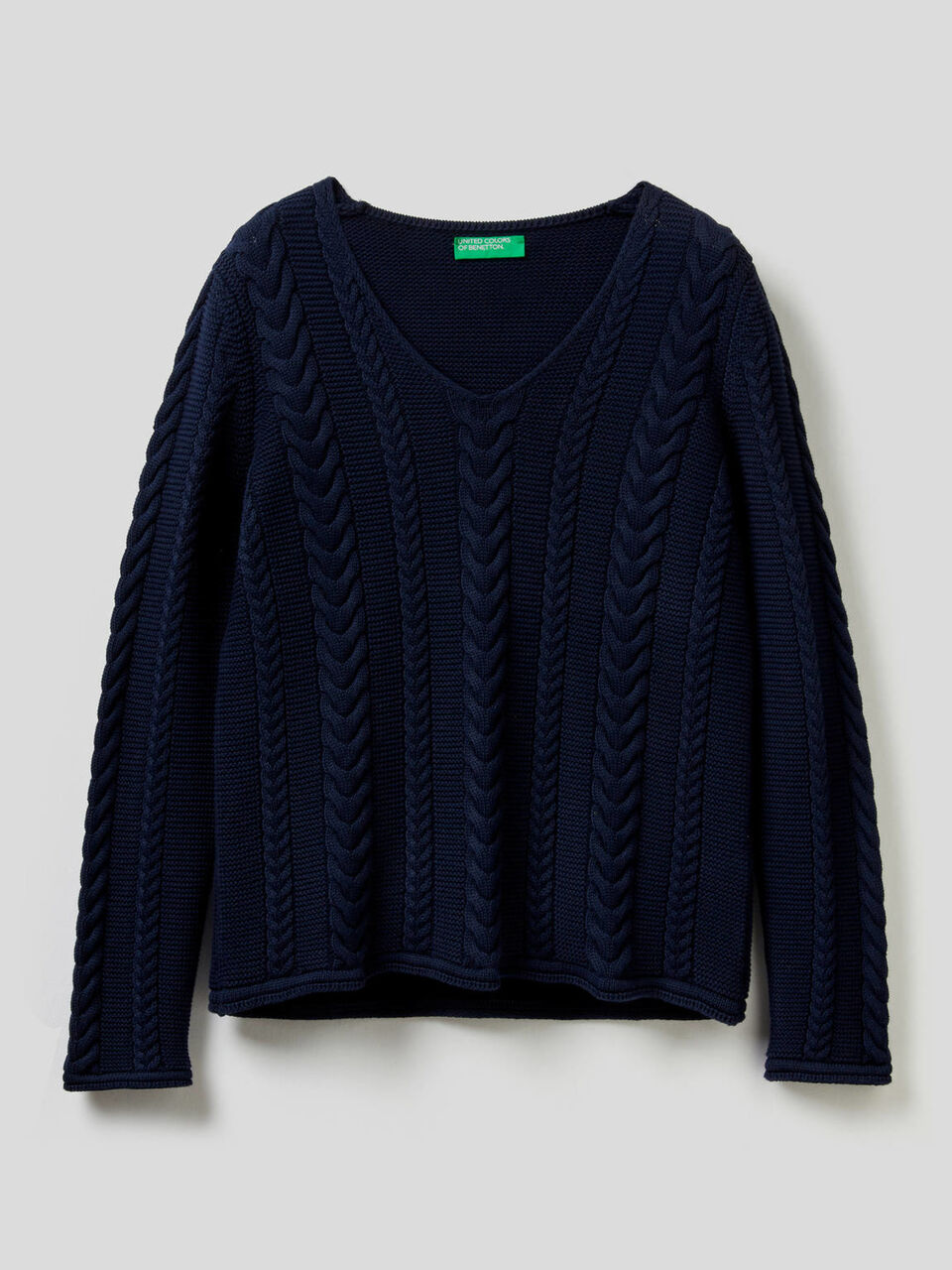 Cable knit sweater in pure cotton image number 1