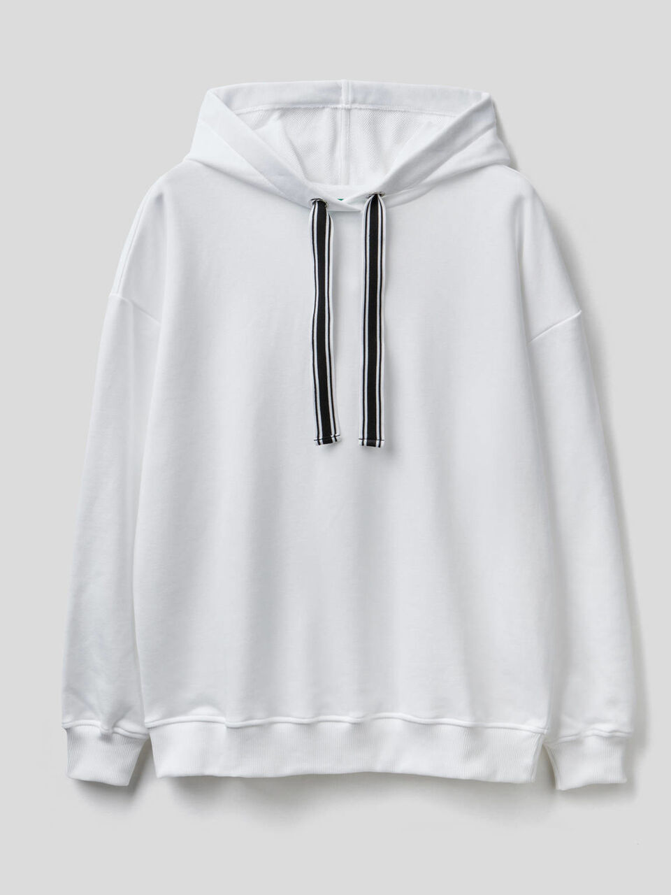 Hoodie image number 1