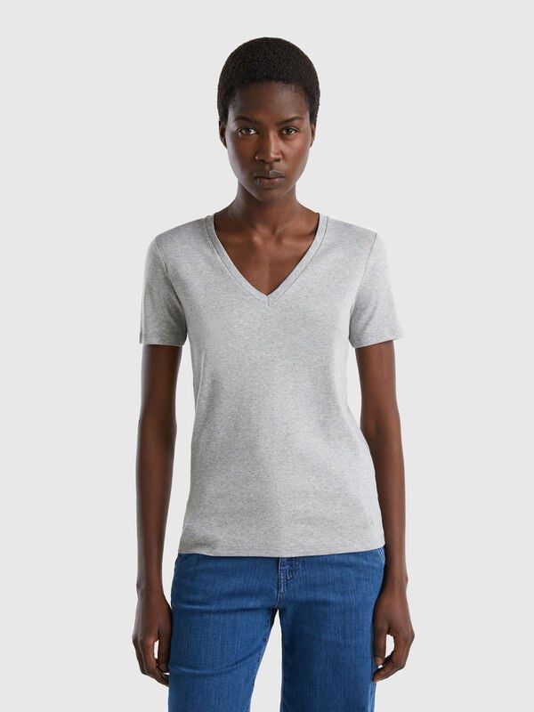 Pure cotton t-shirt with V-neck Women