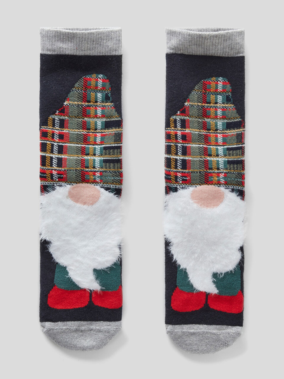 Non-slip terrycloth socks image number 1