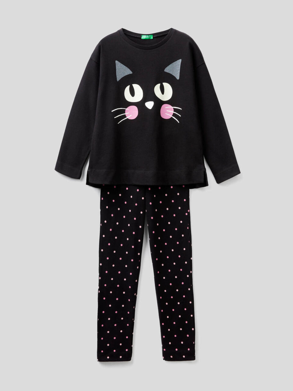 Long pyjamas in 100% cotton image number 1