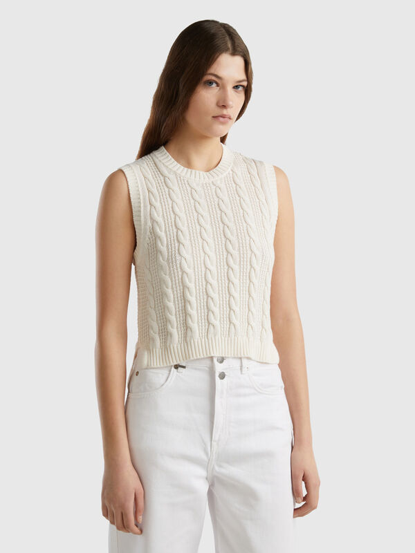 Cropped cable knit vest Women