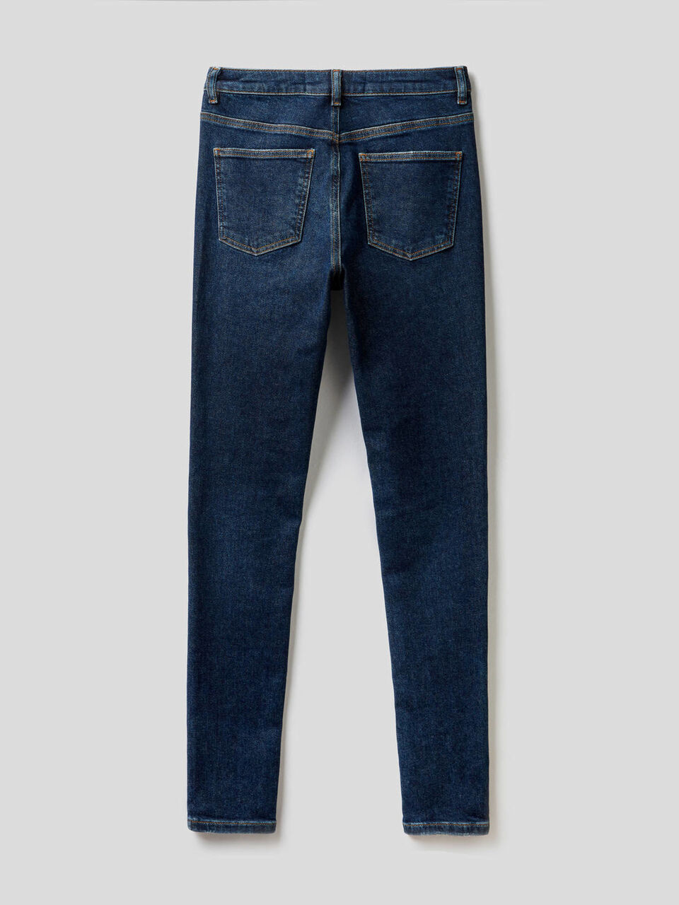 High-waisted skinny fit jeans image number 2