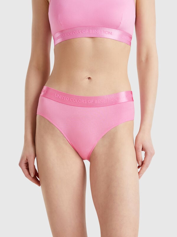 High-rise underwear in stretch cotton. Women