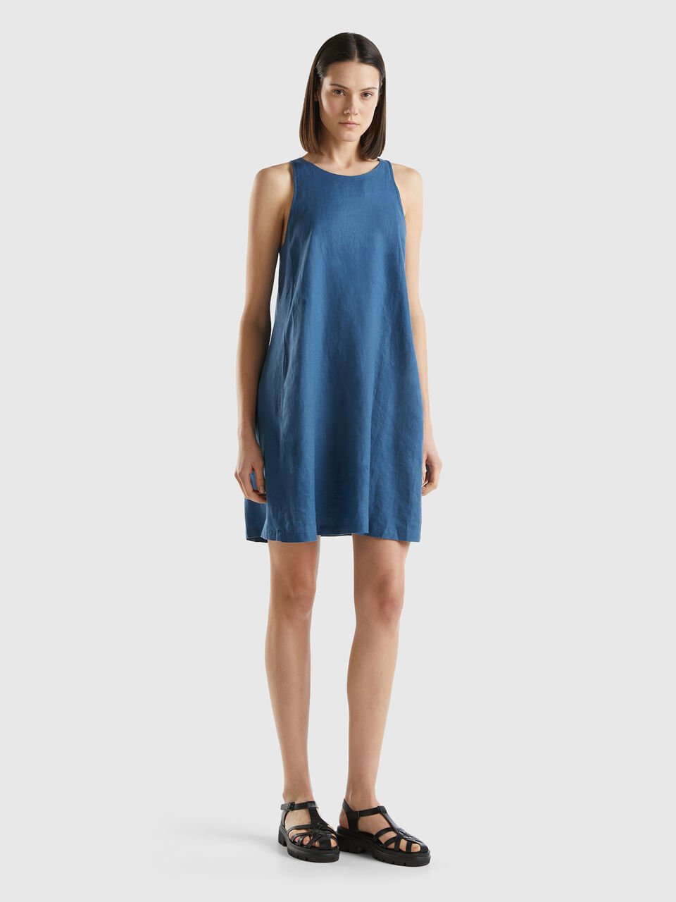 Sleeveless dress in pure linen - Blue