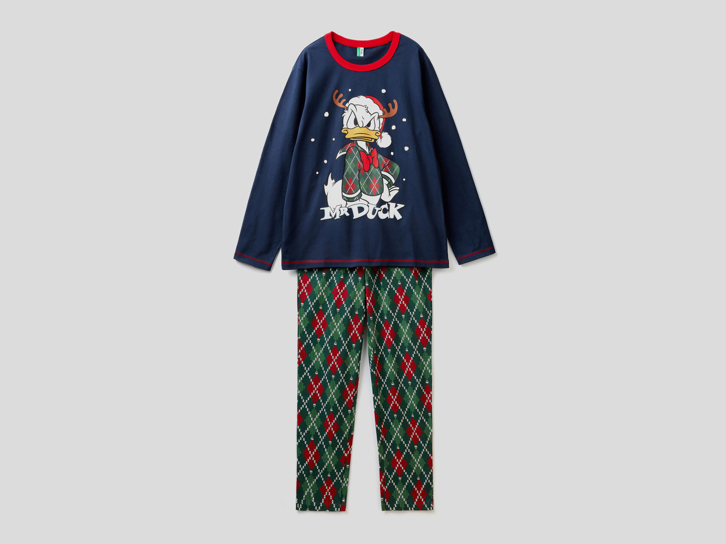 Donald Duck Christmas Pyjamas image number 4