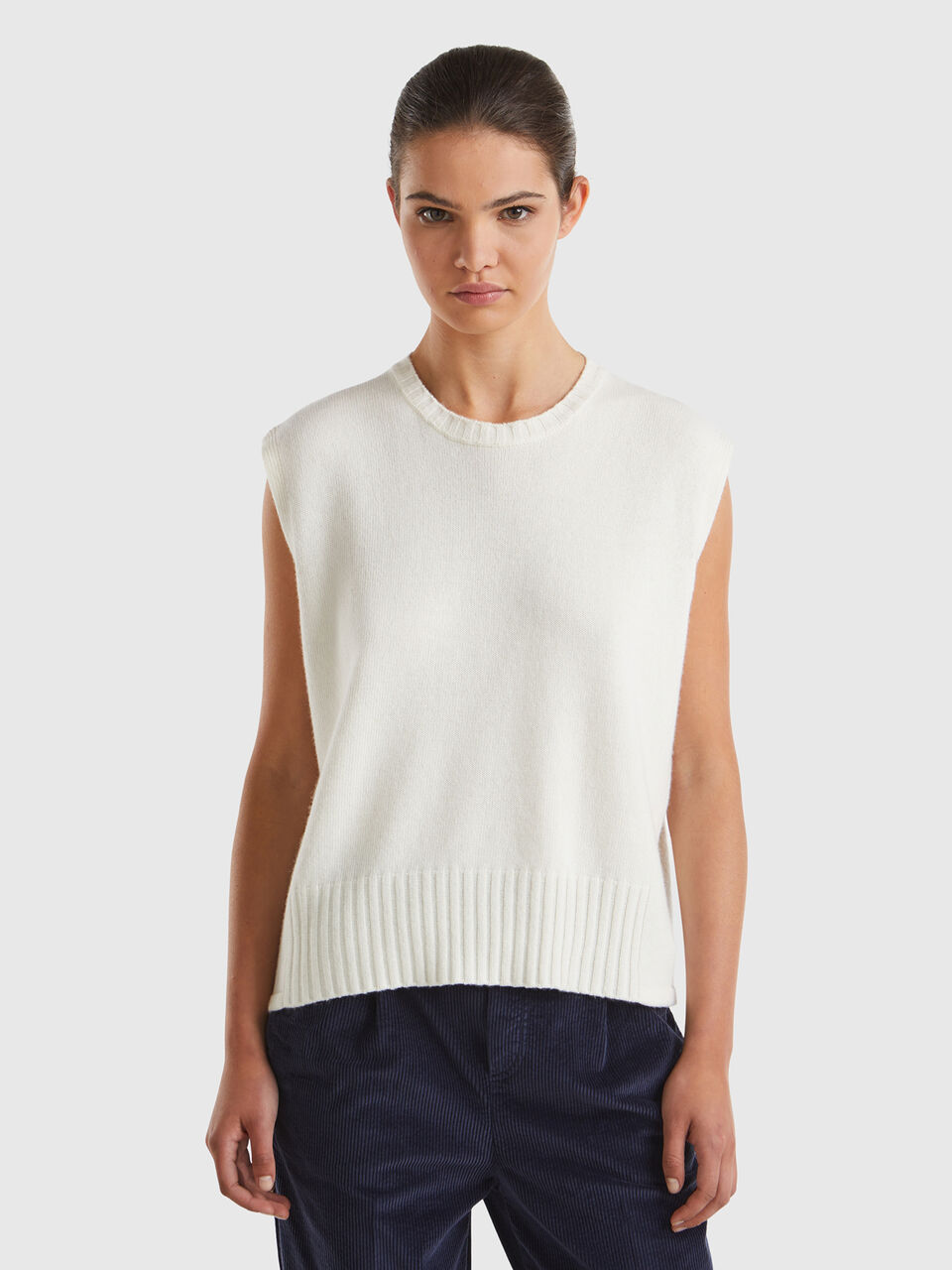 SLEEVELESS SWEATER Women image number null