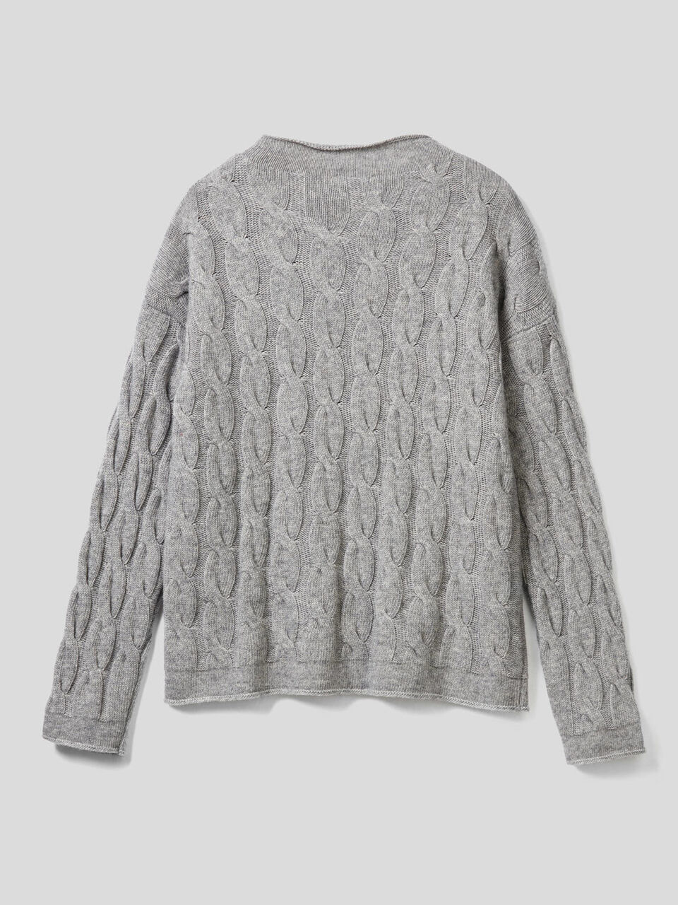 Cable knit sweater image number 2