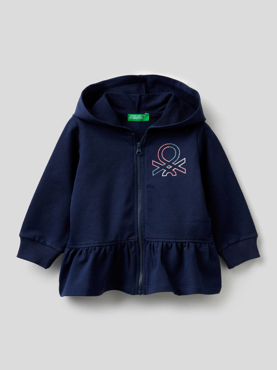 Hoodie with pocket and hood image number 1
